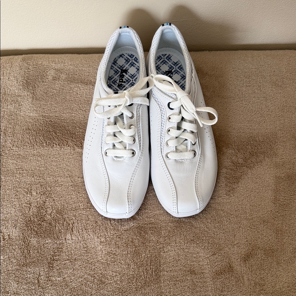 Keds Spirit White Leather Lace-Up Sneakers - WH14168M Size 7